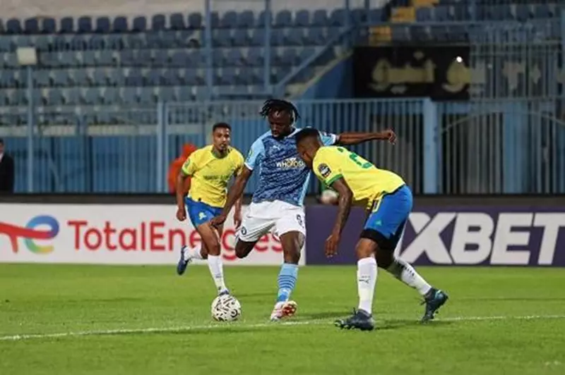 بيراميدز وصنداونز